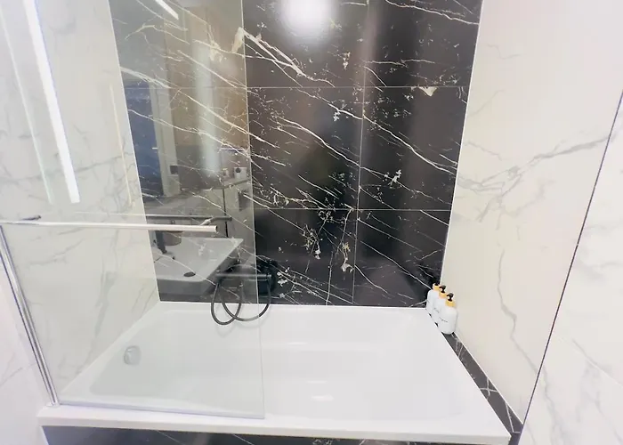 Karzo Lk 603 Free Garage 公寓