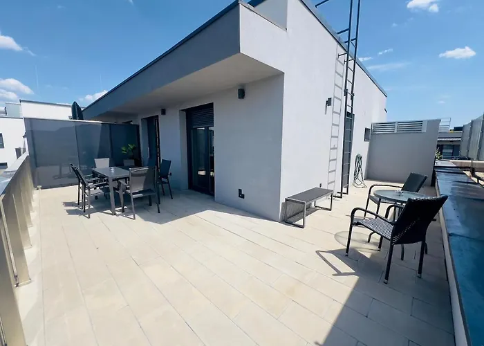 公寓 Karzo Lk 603 Free Garage *